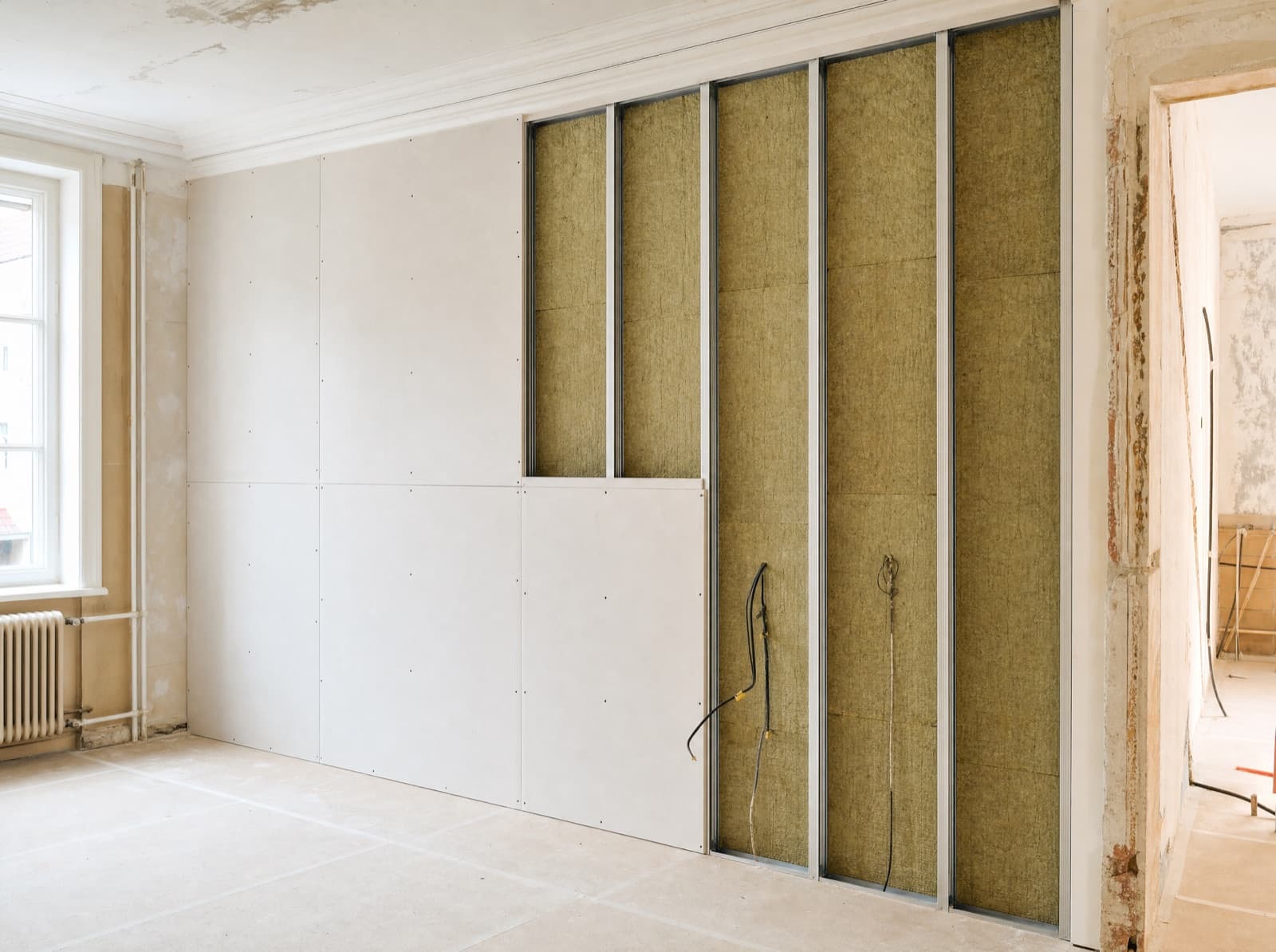 Trockenbauwand mit Ständerwerk